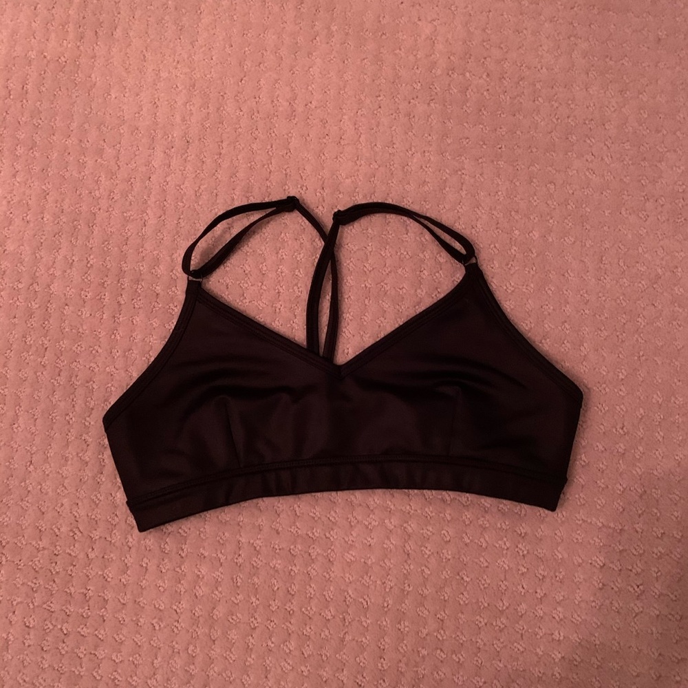 Alo sports bra